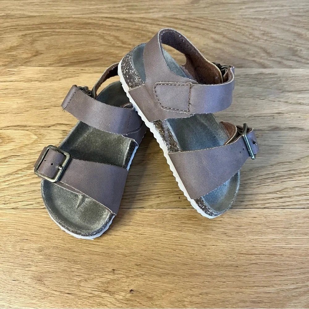 Brown Leather Sandals with Buckles
